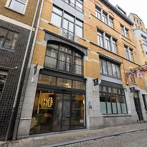 Alma Grand Place Hotell