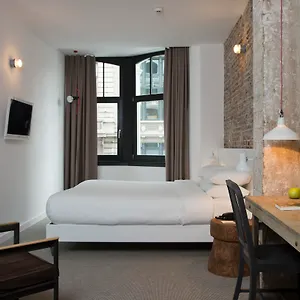9hotel Hotell