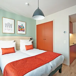 Appart'city Confort Centre Gare Du Midi Апарт-отель