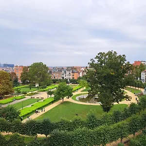 B-aparthotel Ambiorix Апарт-отель