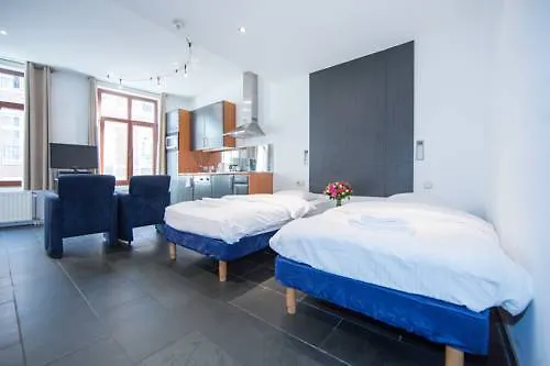 Azimut Flathotel Aparthotel Брюссель