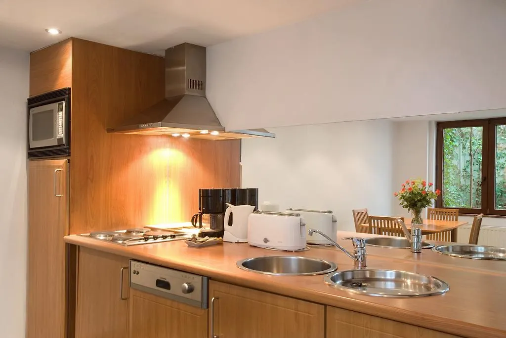 Azimut Flathotel Aparthotel Брюссель Бельгия