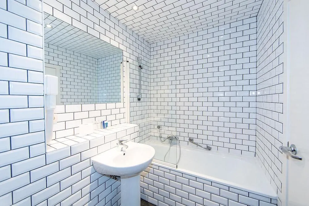 Azimut Flathotel Aparthotel Брюссель