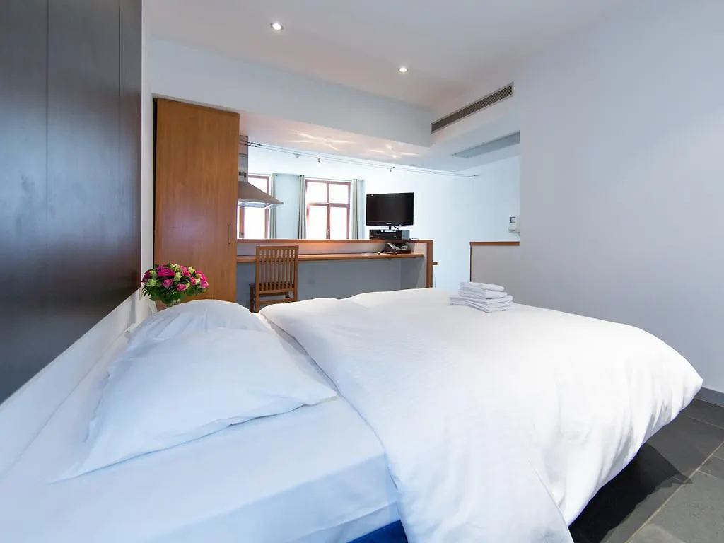 Azimut Flathotel Aparthotel Bruxelles Belgio